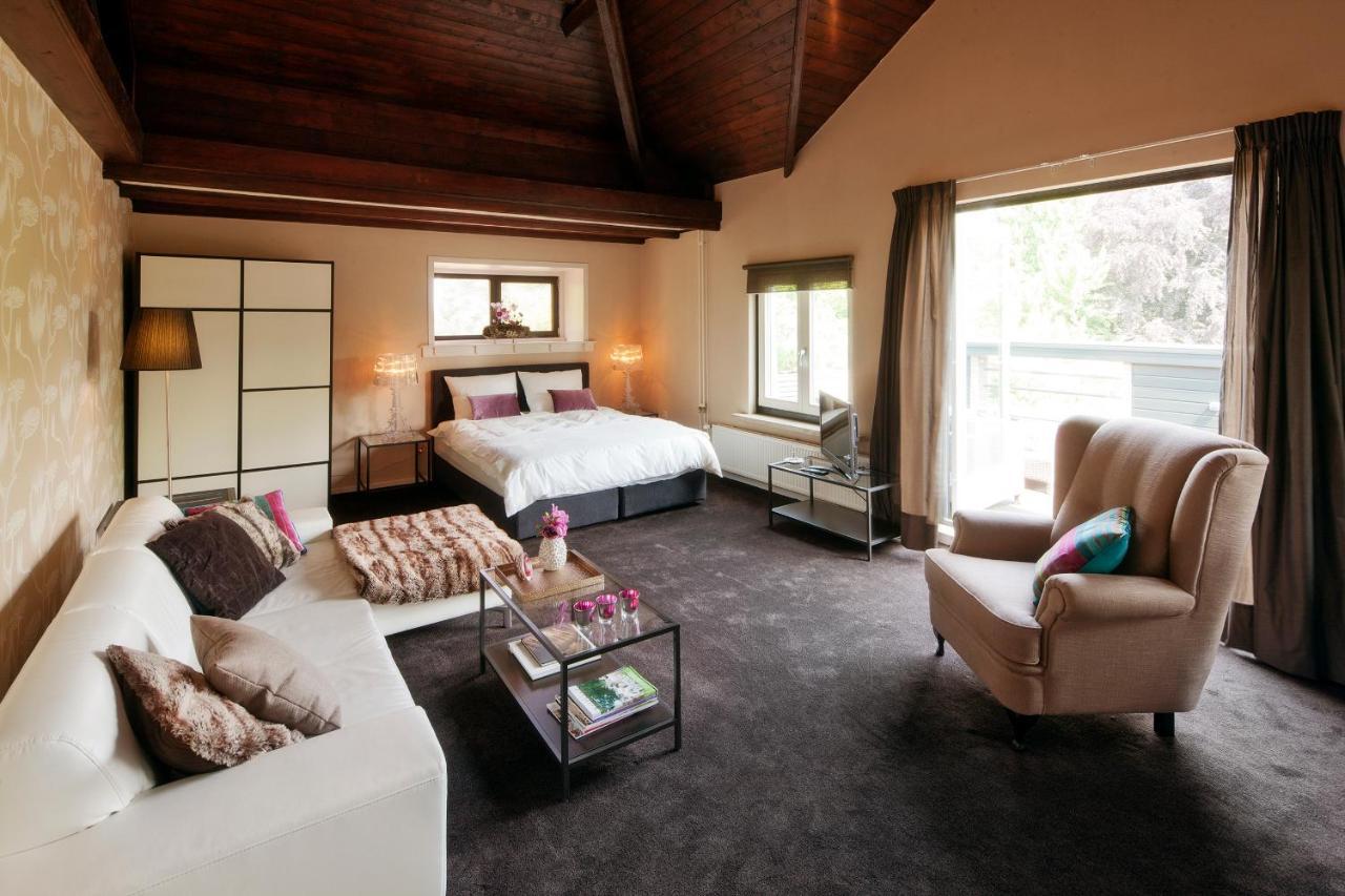 Aubergine Logeren & Dineren Bed and Breakfast Tegelen Kamer foto