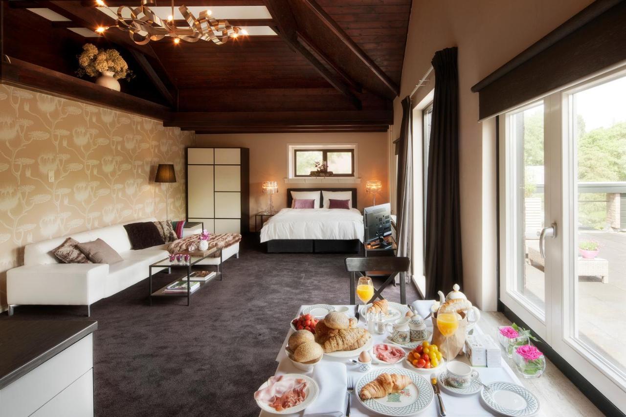 Aubergine Logeren & Dineren Bed and Breakfast Tegelen Buitenkant foto
